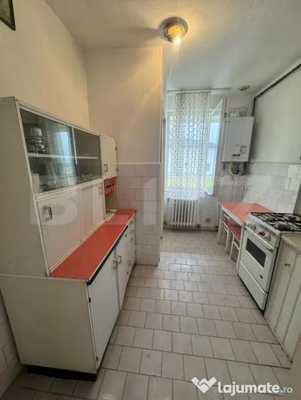 Apartament cu 2 camere decomandat în Central