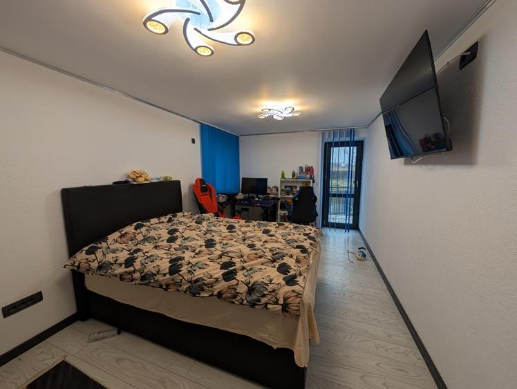 Casă individuală cu 6 camere cu Canalizare în Aviatori
