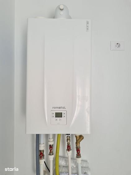 Casă cu 4 camere cu Teren 800 Mp în Săbăreni