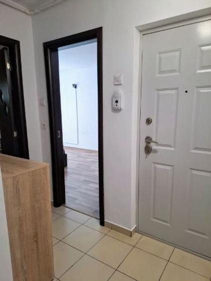 Apartament cu 2 camere decomandat în Aurel Vlaicu