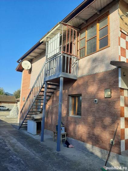 Casă cu 3 camere cu Teren 1000 Mp în Central