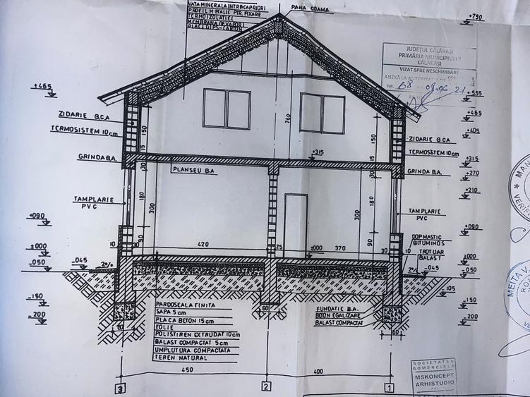Casă cu 4 camere în Exterior Vest