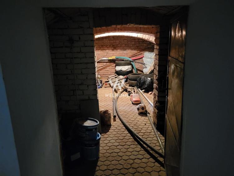 Casă individuală cu 5 camere cu Canalizare în Turnișor