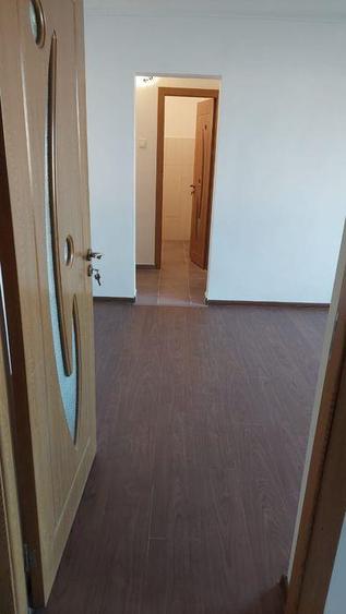 Apartament cu 2 camere semidecomandat în Obor
