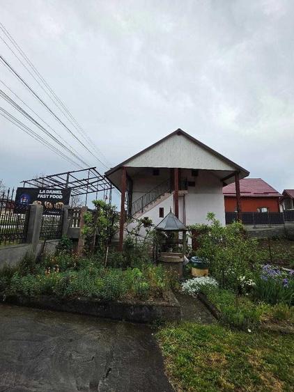 Casă cu 4 camere în Cuzdrioara