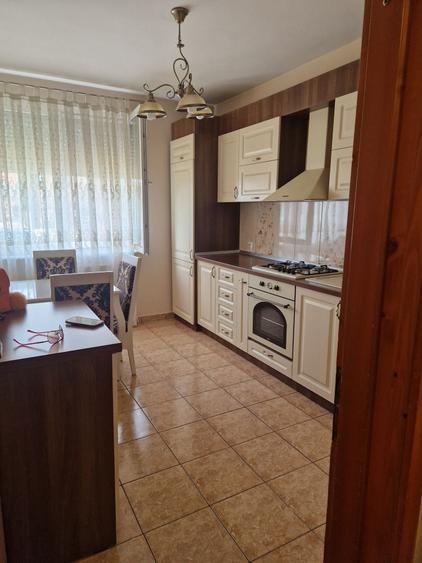 Garsonieră în Sânmartin