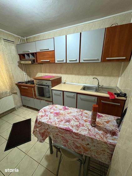 Apartament cu 2 camere în Podul de Fier