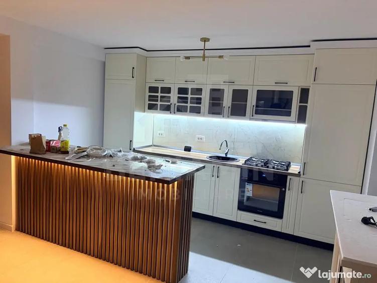 Casă cu 4 camere cu Teren 250 Mp în Brestei