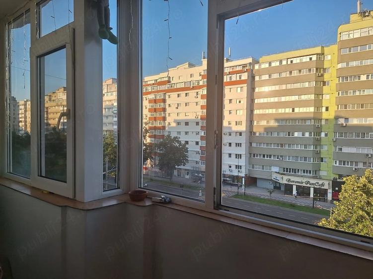 Apartament cu 3 camere decomandat în Nord