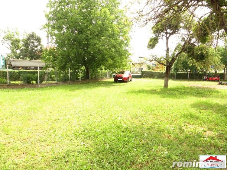 Casă cu 4 camere cu Teren 43000 Mp în Livada