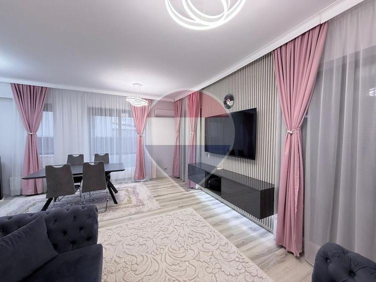 Casă cu 4 camere cu Teren 227 Mp în Ulmi