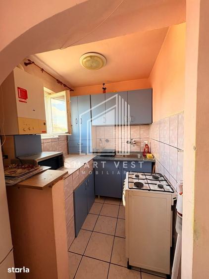 Apartament cu 2 camere semidecomandat în Micro 14