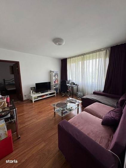 Apartament cu 3 camere în Gara de Nord