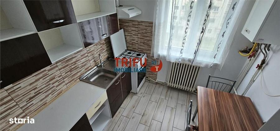 Apartament cu 2 camere semidecomandat în Cetate