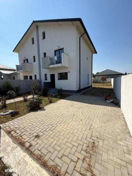 Casă cu 4 camere cu Teren 250 Mp în Cornetu