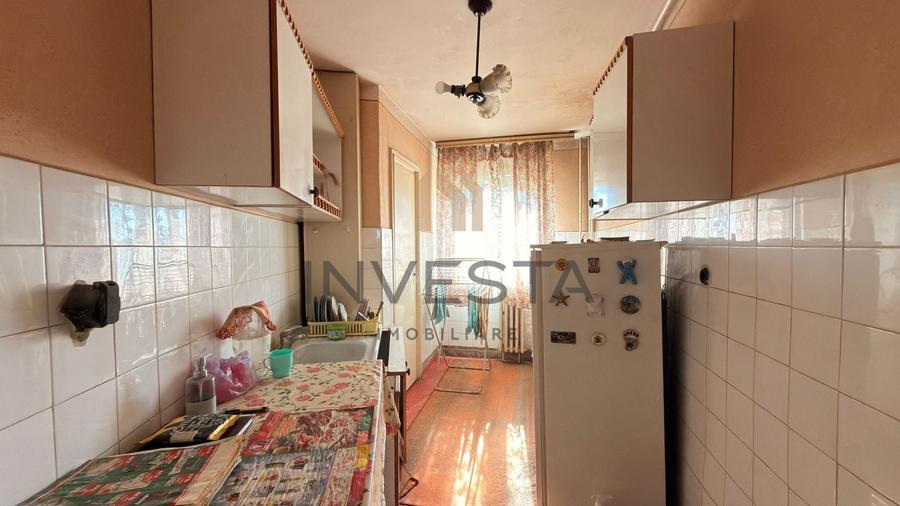 Apartament cu 2 camere decomandat în Grigorescu