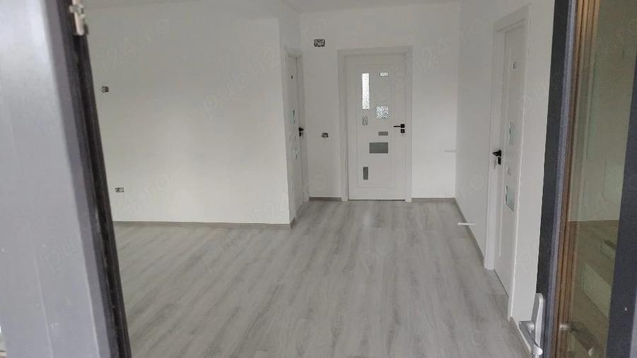Casă cu Teren 550 Mp în Braniștea