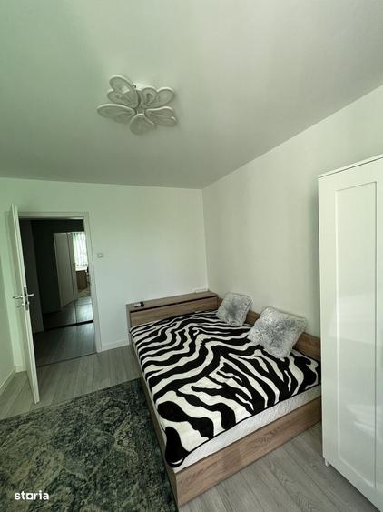 Apartament cu 3 camere decomandat în Obor