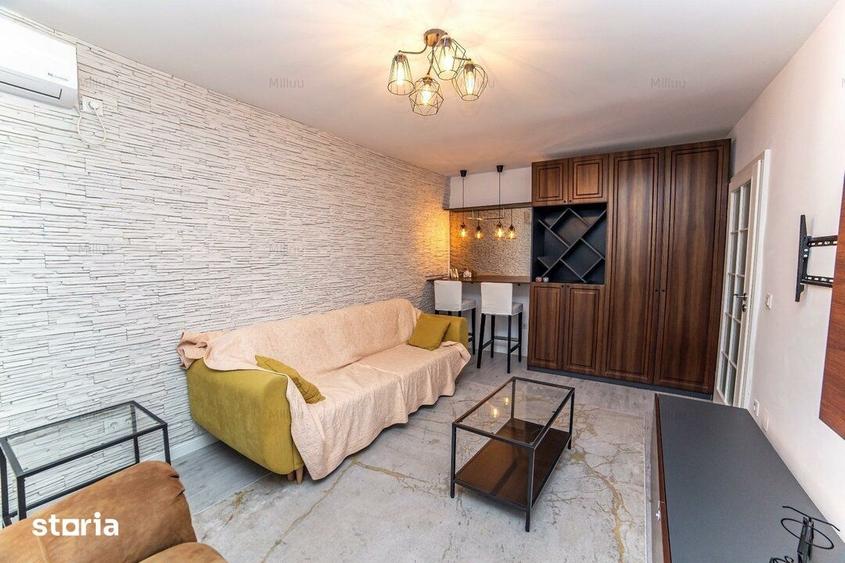 Apartament cu 4 camere decomandat, mobilat în Tei