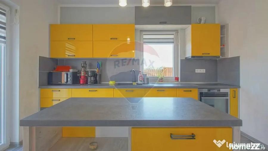 Casă cu 4 camere cu Teren 284 Mp în Bartolomeu