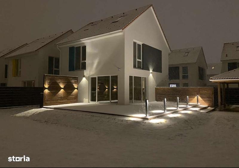 Casă cu 4 camere în Centrul Istoric