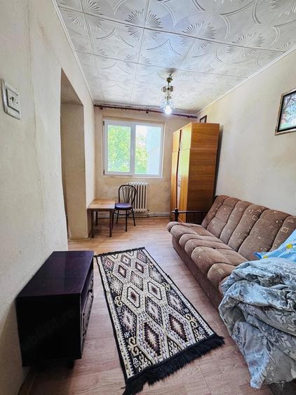 Apartament cu 2 camere nedecomandat în Central