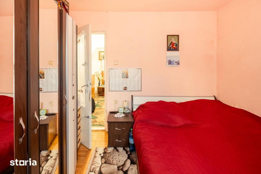 Apartament cu 3 camere decomandat, mobilat în Girocului