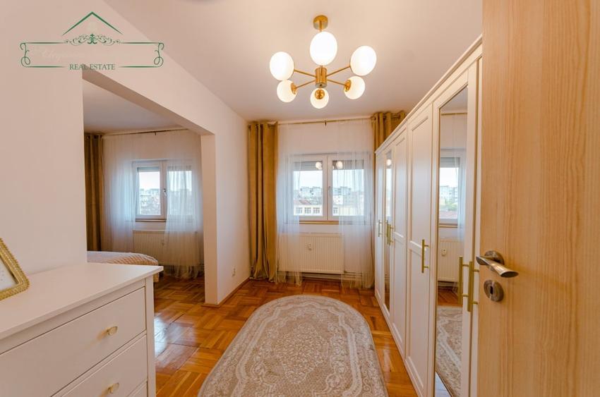 Apartament cu 5 camere decomandat, mobilat în Aurel Vlaicu