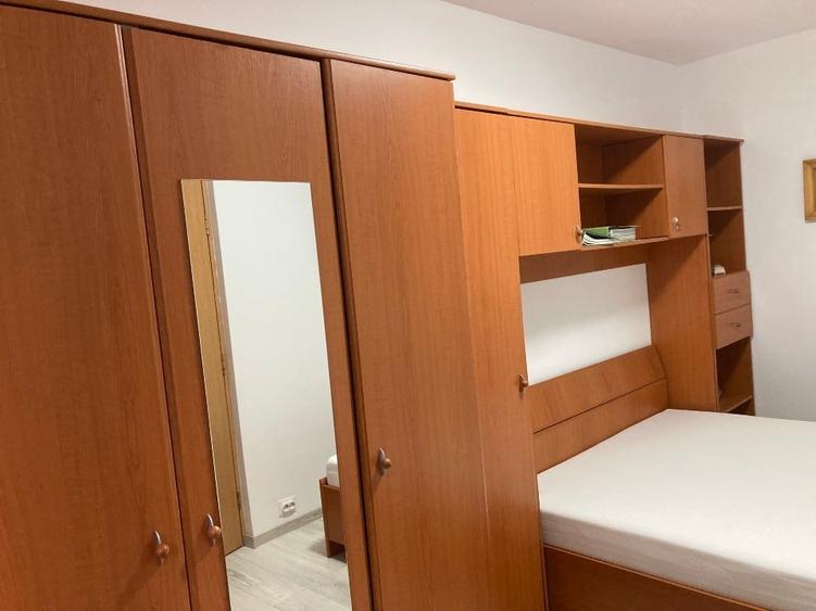 Apartament cu 2 camere nedecomandat, mobilat în Tătărași
