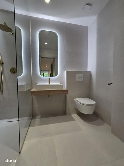 Apartament cu 4 camere în Central