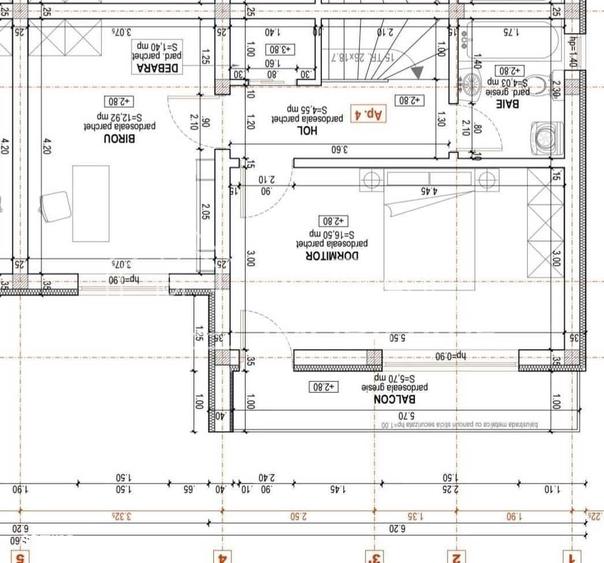 Casă cu 3 camere decomandat cu Teren 250 Mp în Central