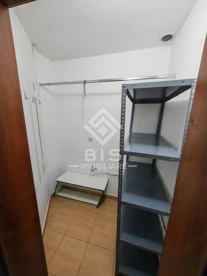 Spațiu comercial, de 95 mp, în Central