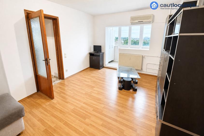 Apartament cu 4 camere în Drumul Găzarului