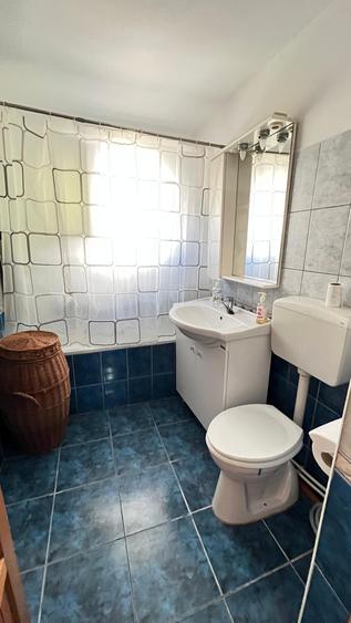 Apartament cu 2 camere decomandat în Banca Națională
