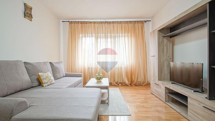 Apartament cu 2 camere decomandat, mobilat în Central