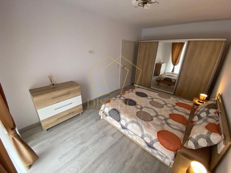 Apartament cu 2 camere semidecomandat, mobilat în Aradului