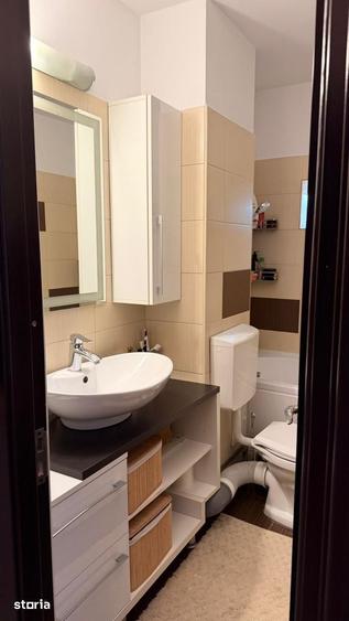 Apartament cu 4 camere în Traian