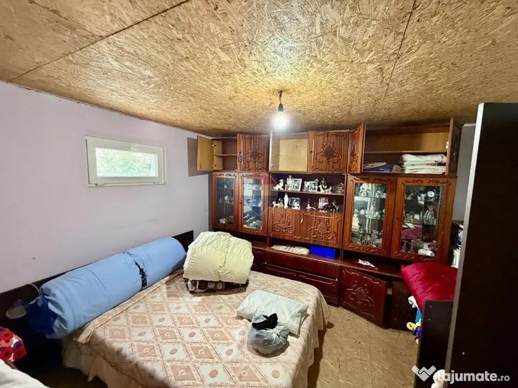 Casă cu 3 camere cu Teren 563 Mp în Câmpineanca