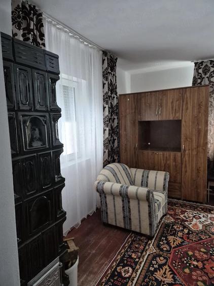Casă cu 2 camere cu Teren 720 Mp în Moneasa