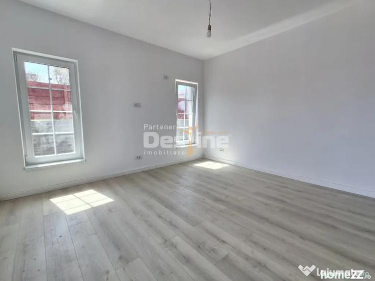 Casă cu 4 camere cu Teren 450 Mp în Valea Adâncă