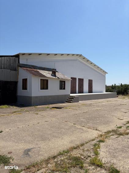 Spațiu comercial, de 1,250 mp, în Exterior Vest