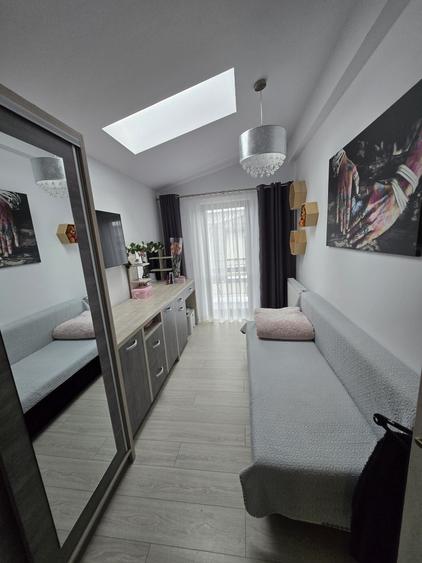 Apartament cu 3 camere semidecomandat în Fălticeni