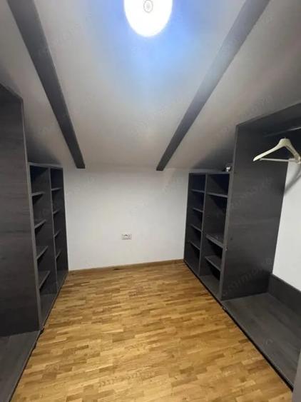 Casă cu 3 camere cu Teren 1500 Mp în Horodnic