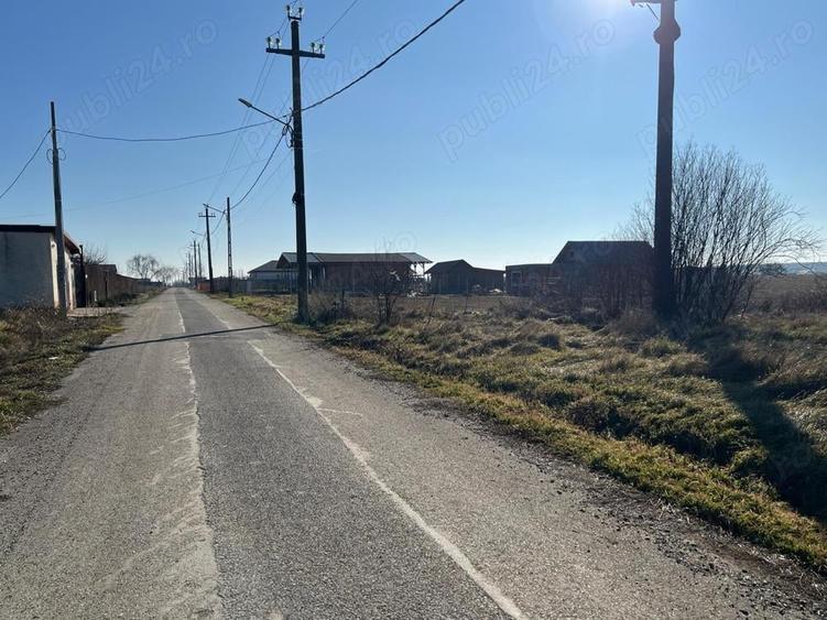Teren de 1000 mp, în Grădiștea