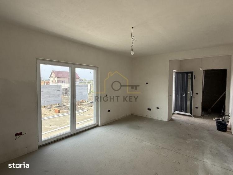 Casă cu 4 camere cu Teren 340 Mp în Central