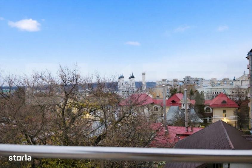 Apartament cu 3 camere în Ultracentral