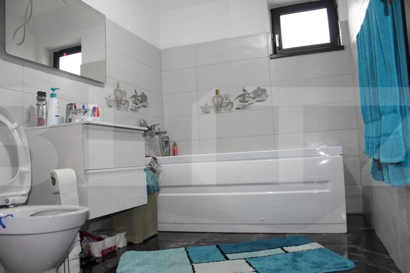 Casă individuală cu 4 camere cu Canalizare în Ciucului