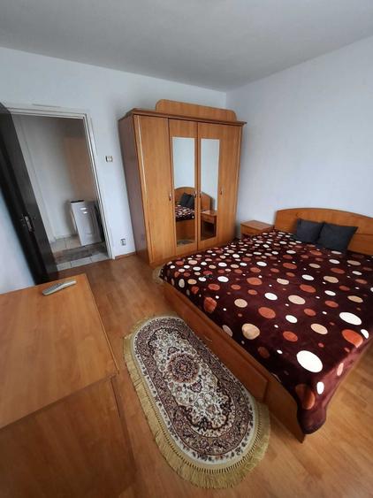 Apartament cu 2 camere semidecomandat în Gorjului