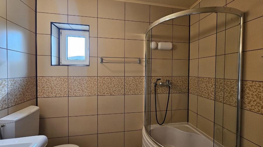 Casă individuală cu 5 camere cu Canalizare în 1 Decembrie 1918