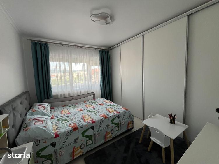 Apartament cu 3 camere în Grigorescu